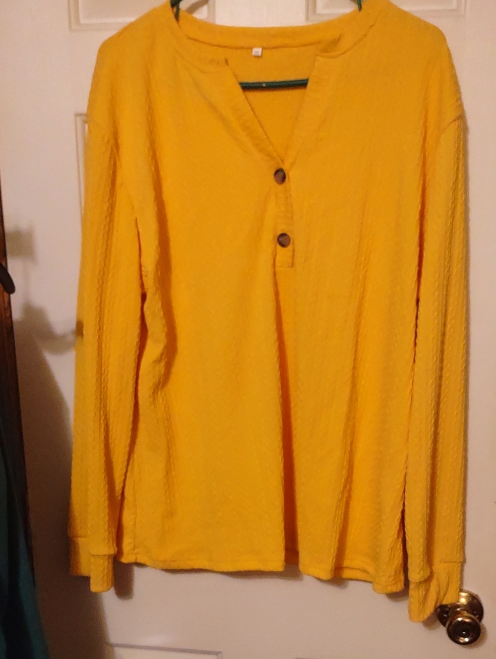 Nwot Women's Textured Henley Blouse